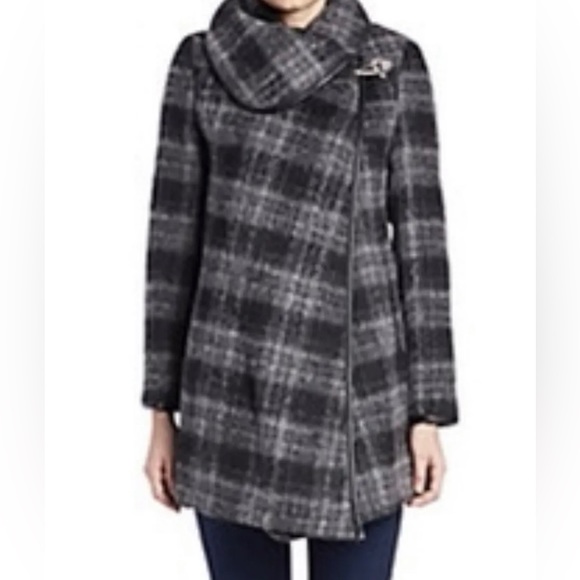 Betsey Johnson Wool Plaid Swing Winter Coat New & RARE - Picture 1 of 4